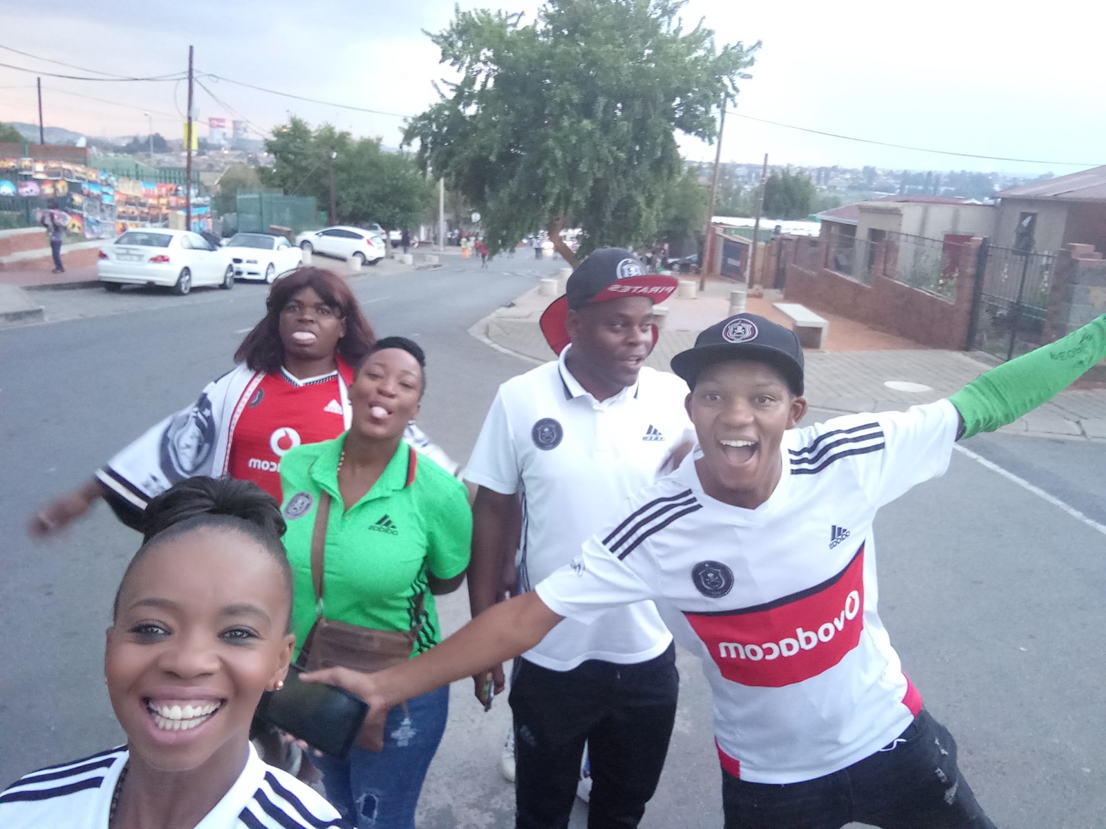 Abalandeli be-Orlando Pirates benza isimo somidlalo esishisayo ku-Orlando Amstel Arena